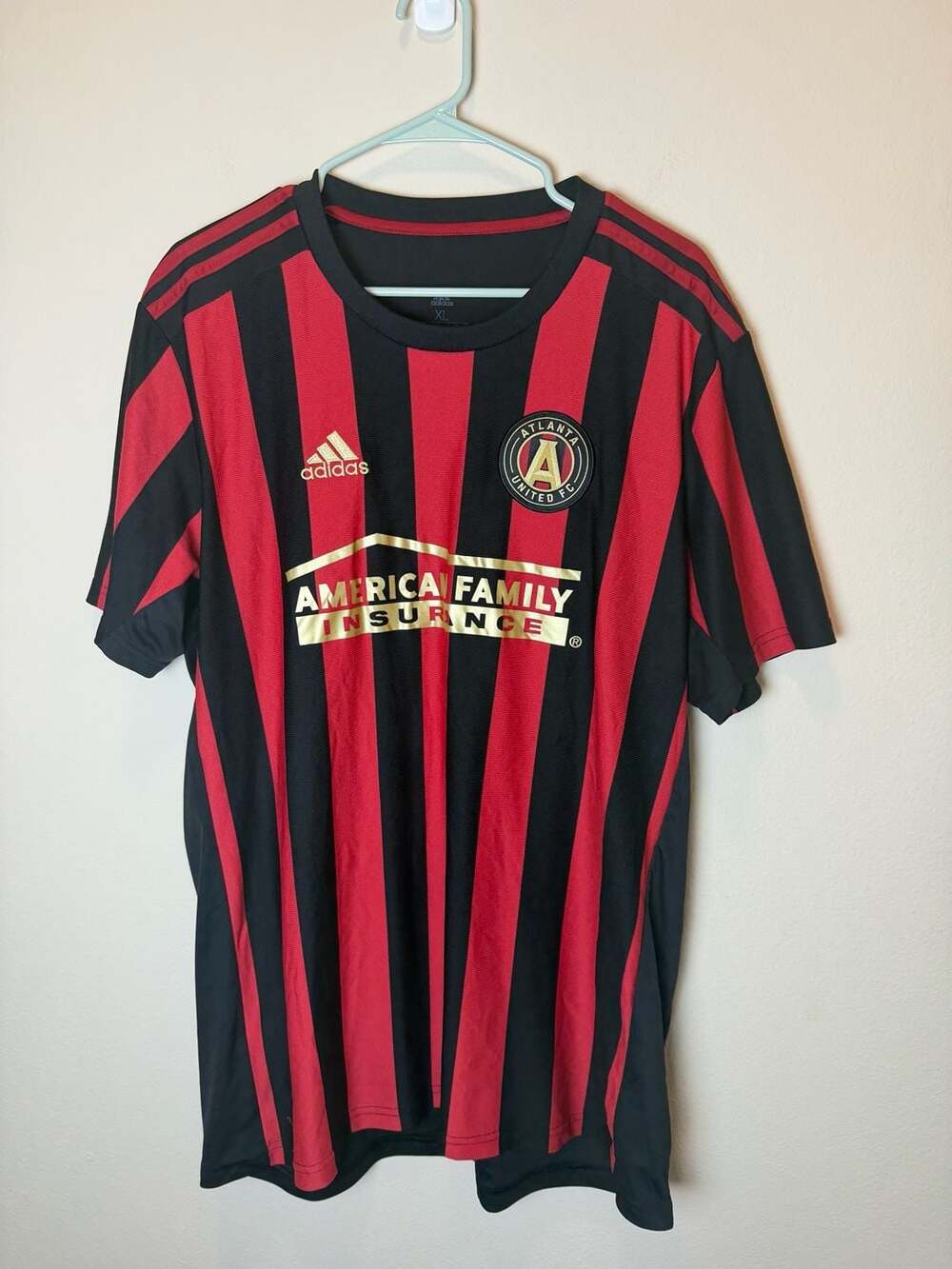 Adidas Atlanta United FC Soccer Jersey Size XL Red Black MLS ClimaLite